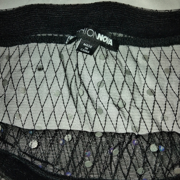 Fashion nova sheer skirt - Picture 2 of 4